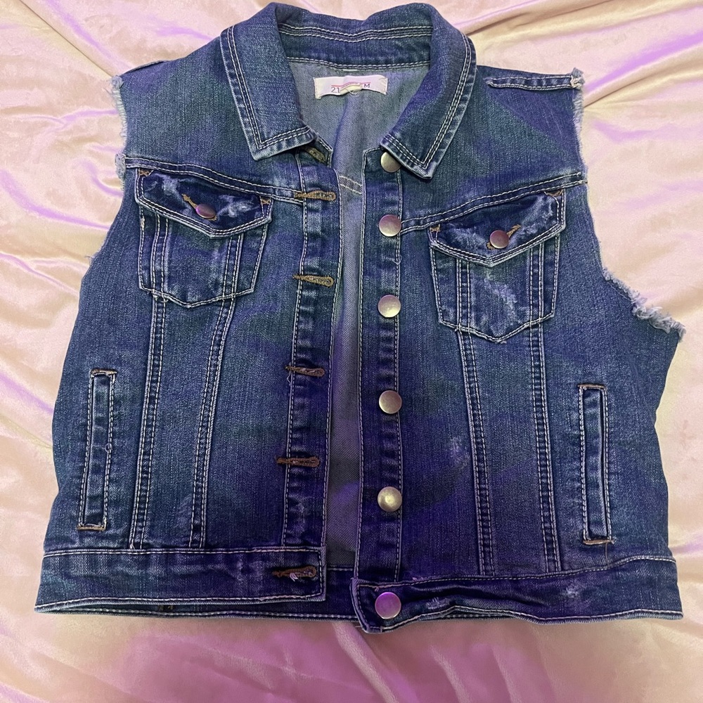 denim vest